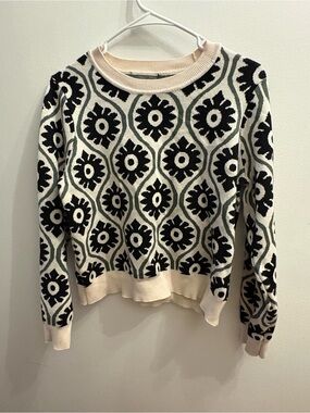 Women's Black and Cream Patterned Knit Sweater